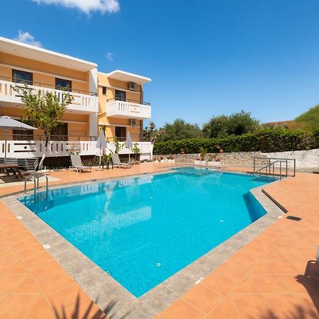 Aphrodite Apartments カリヴェス エクステリア 写真