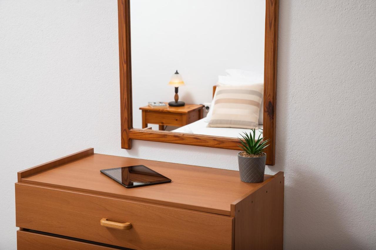 Aphrodite Apartments カリヴェス エクステリア 写真