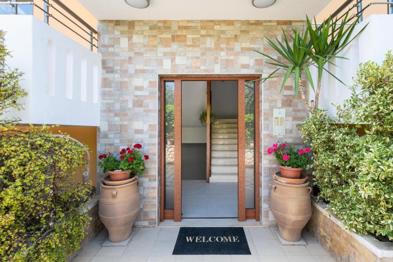 Aphrodite Apartments カリヴェス エクステリア 写真