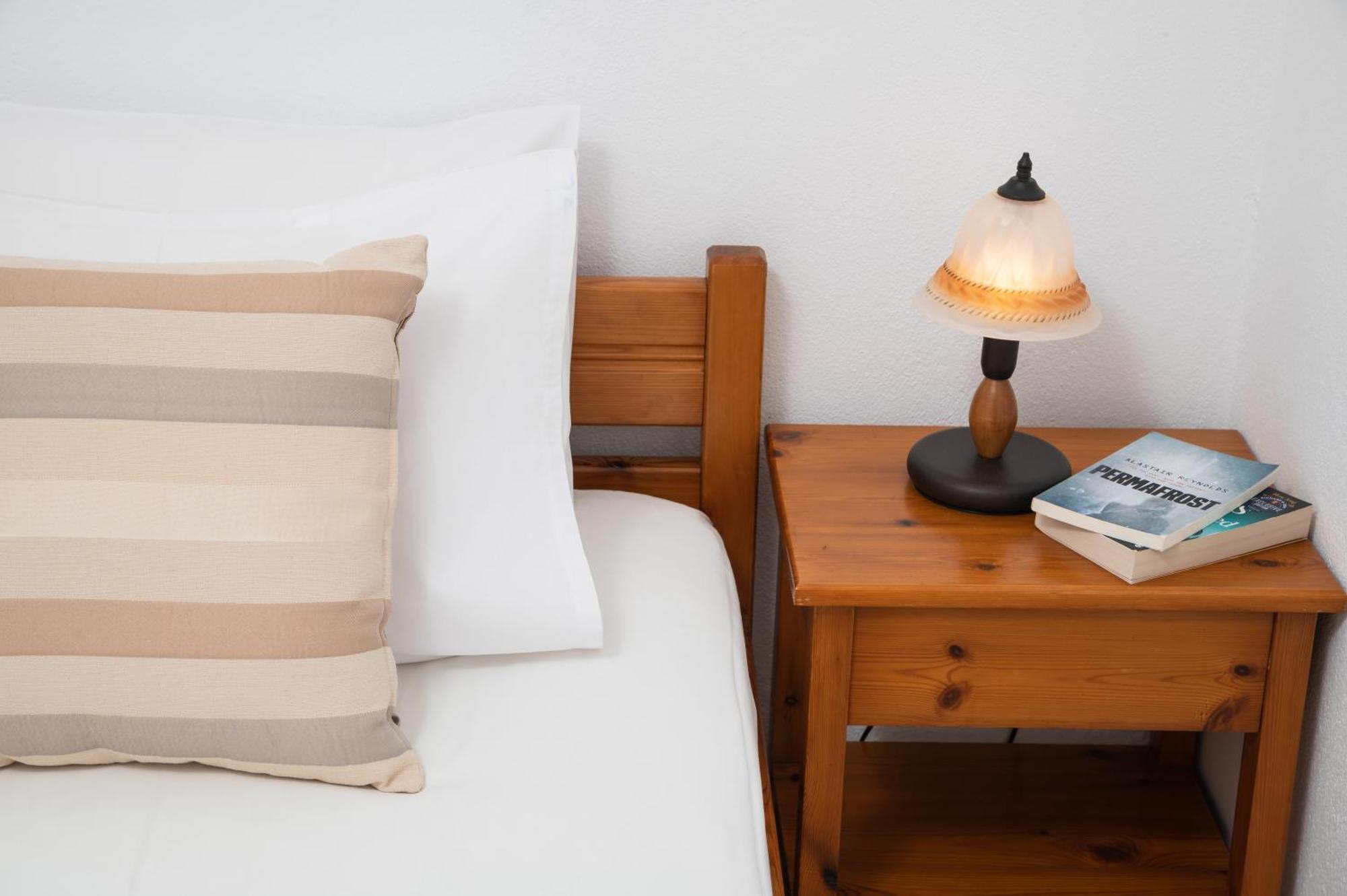 Aphrodite Apartments カリヴェス 部屋 写真
