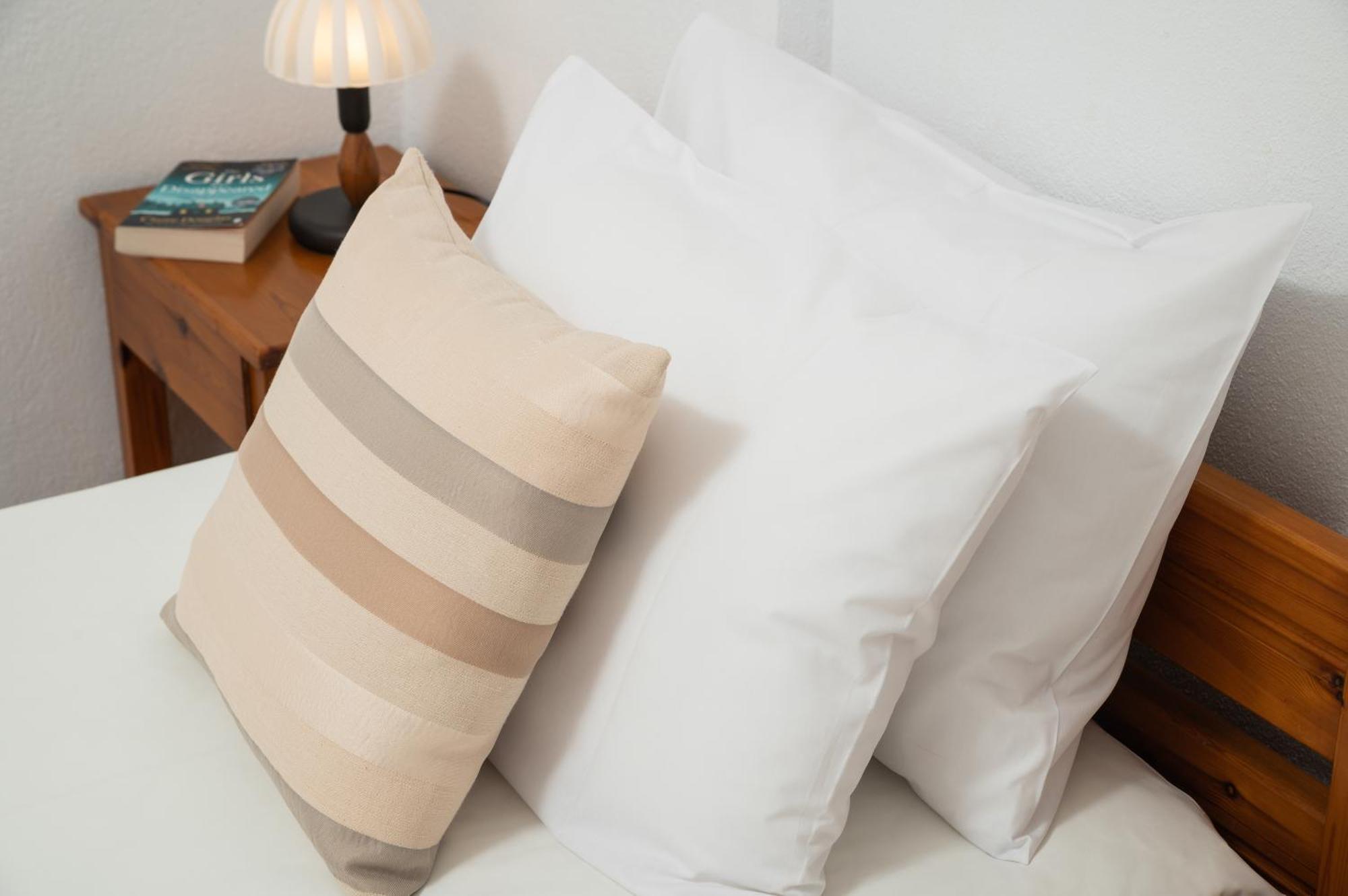 Aphrodite Apartments カリヴェス 部屋 写真
