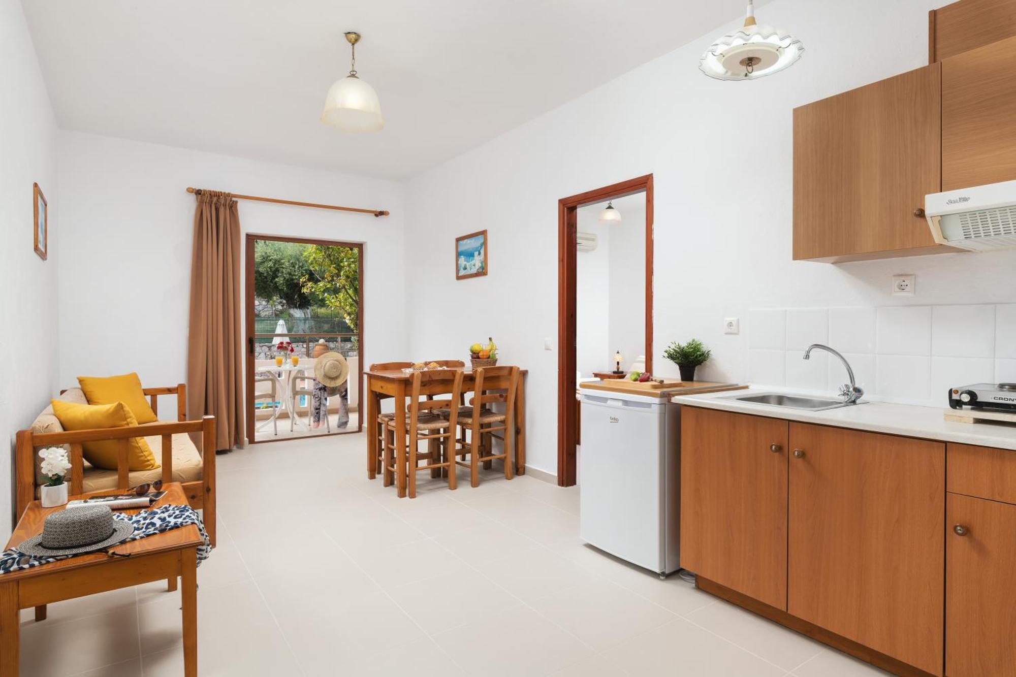 Aphrodite Apartments カリヴェス エクステリア 写真