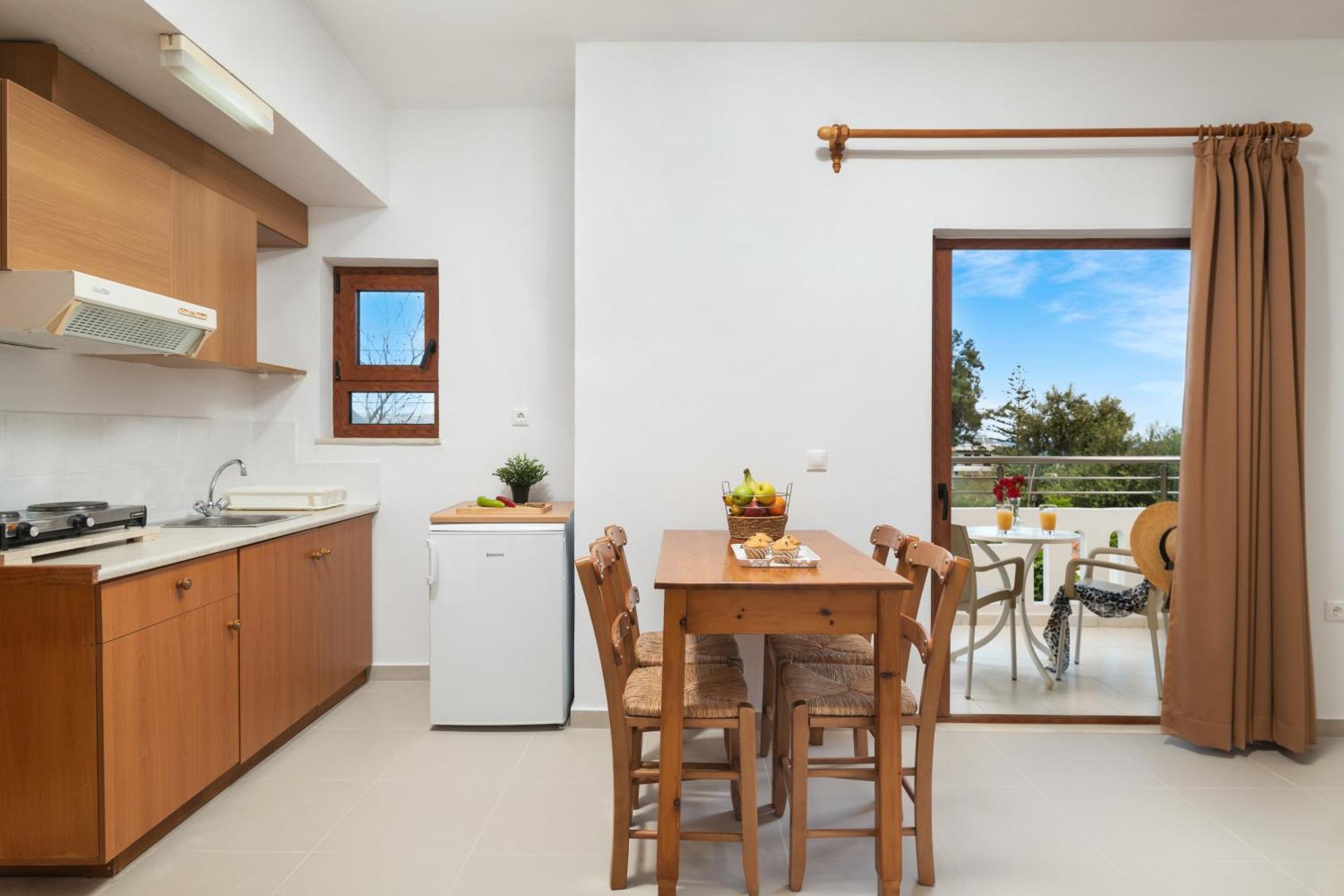 Aphrodite Apartments カリヴェス エクステリア 写真