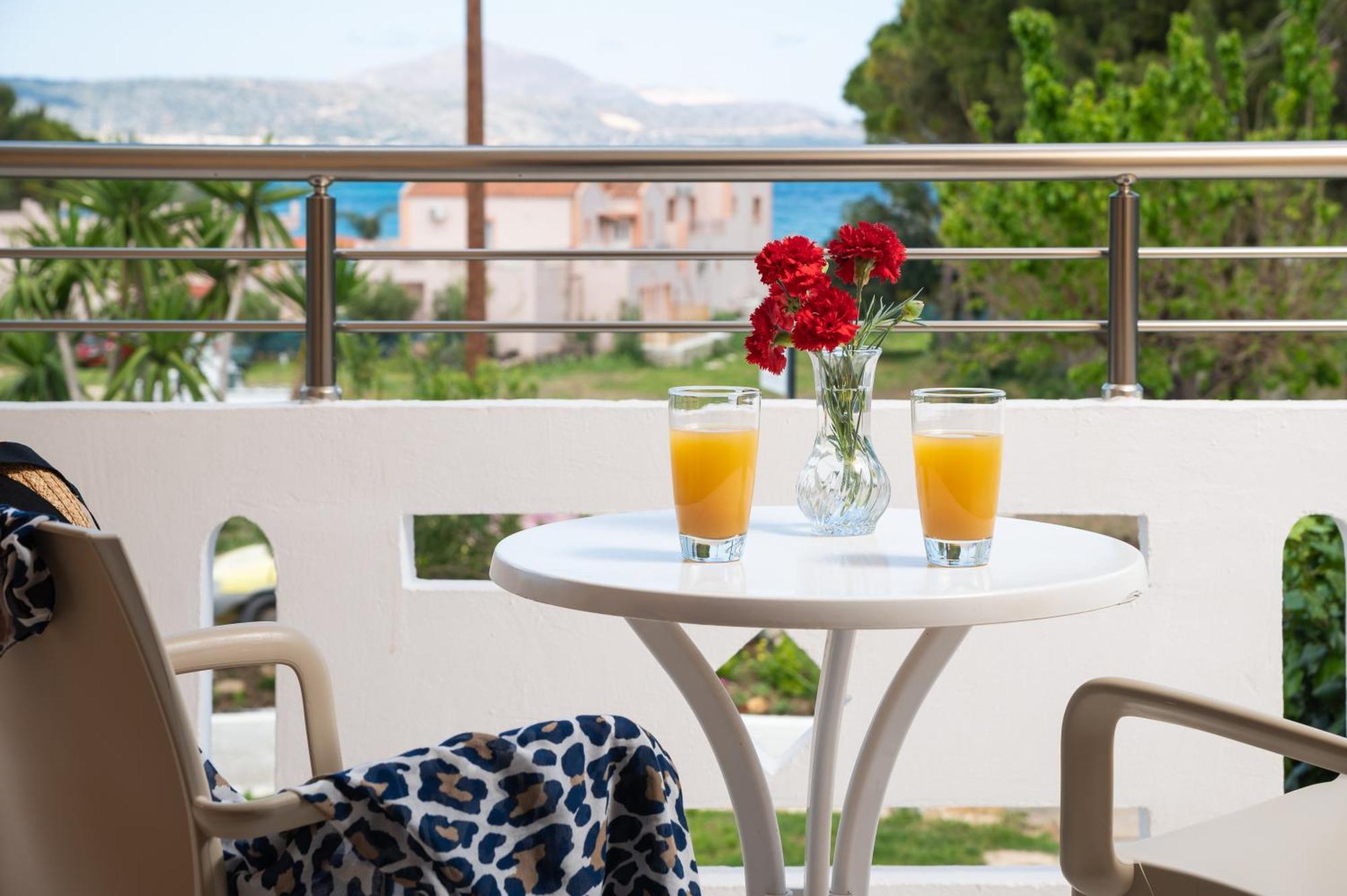 Aphrodite Apartments カリヴェス エクステリア 写真