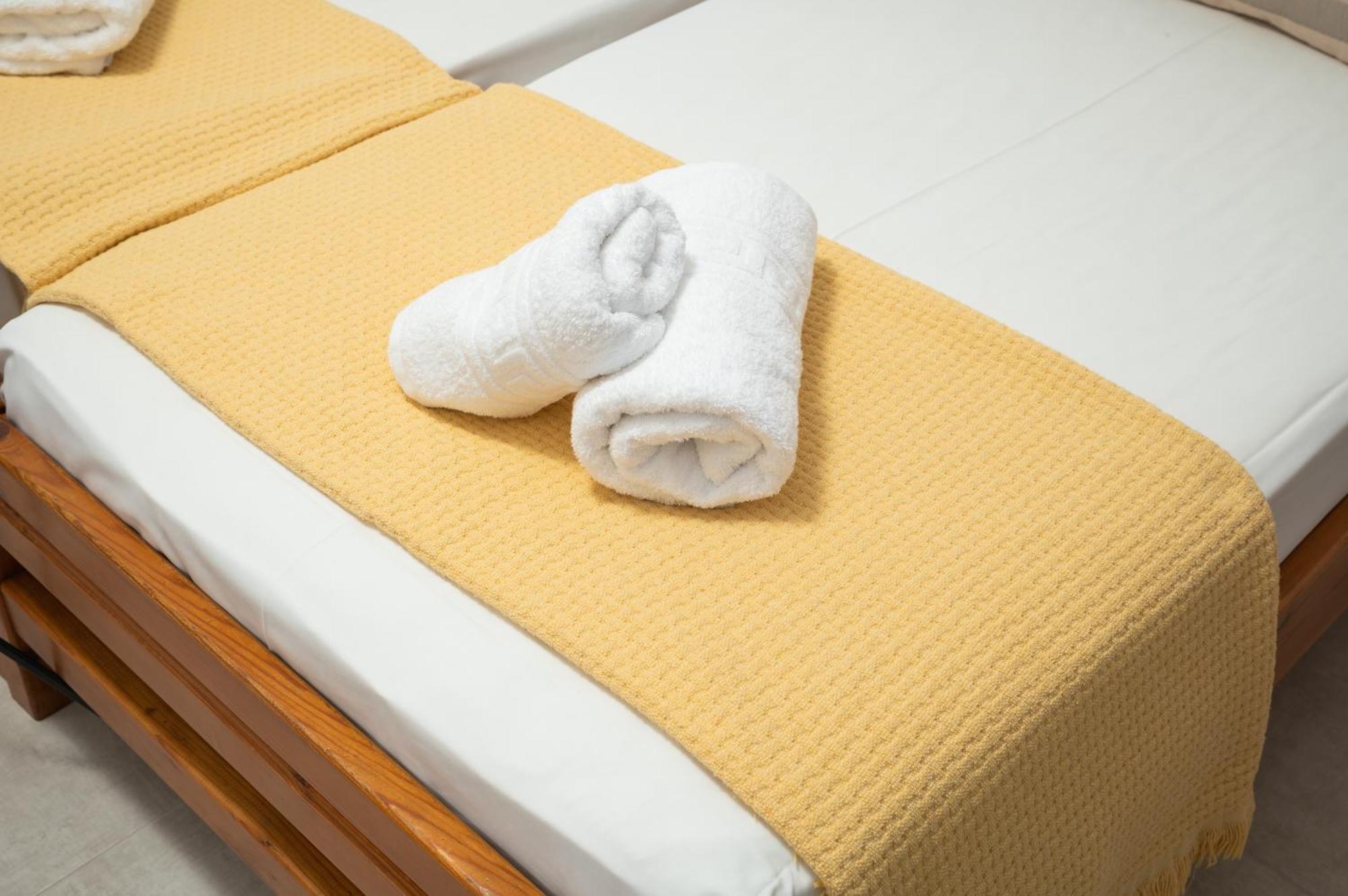 Aphrodite Apartments カリヴェス 部屋 写真